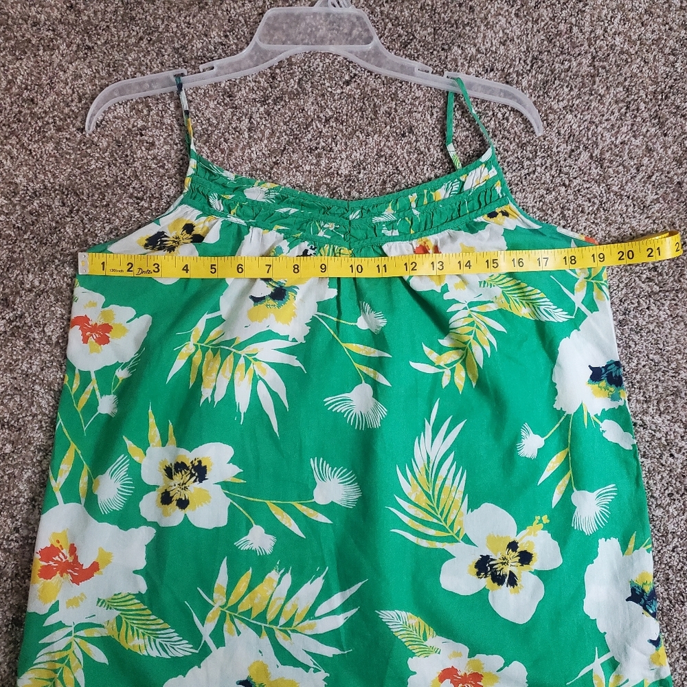 Patagonia‎ Green and White Camisole with Tropical Print - Picture 4 of 5